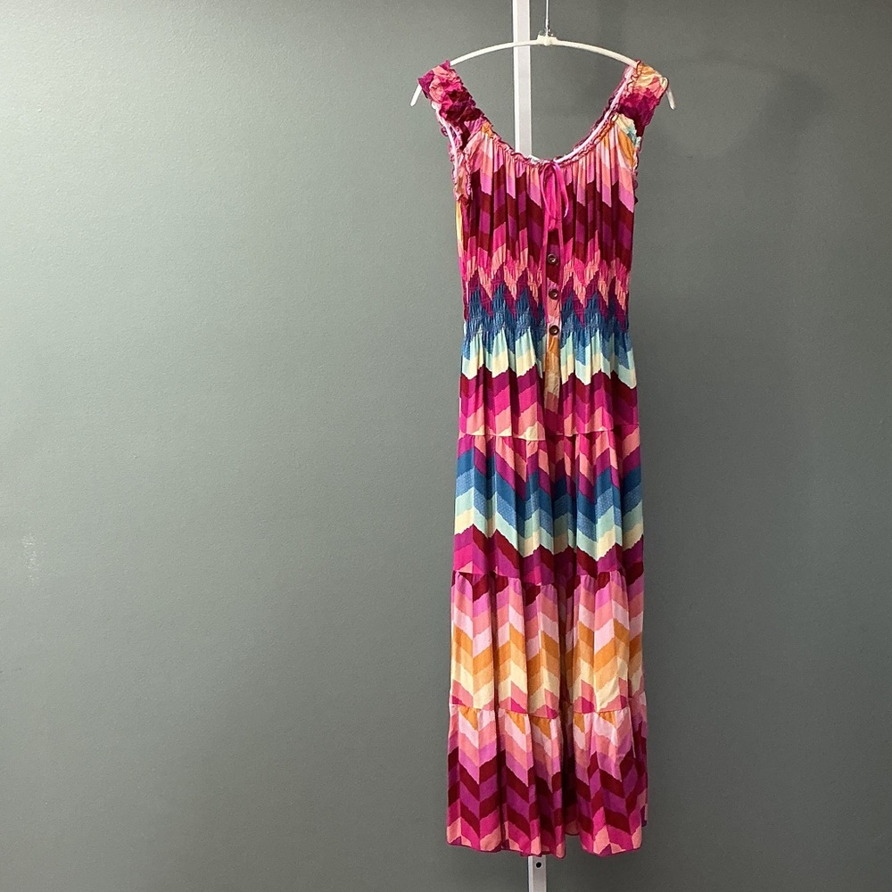 OSTOO Multicolor Patterned Boho Maxi Dress. 3 tier ruffle with ruching. Size M
